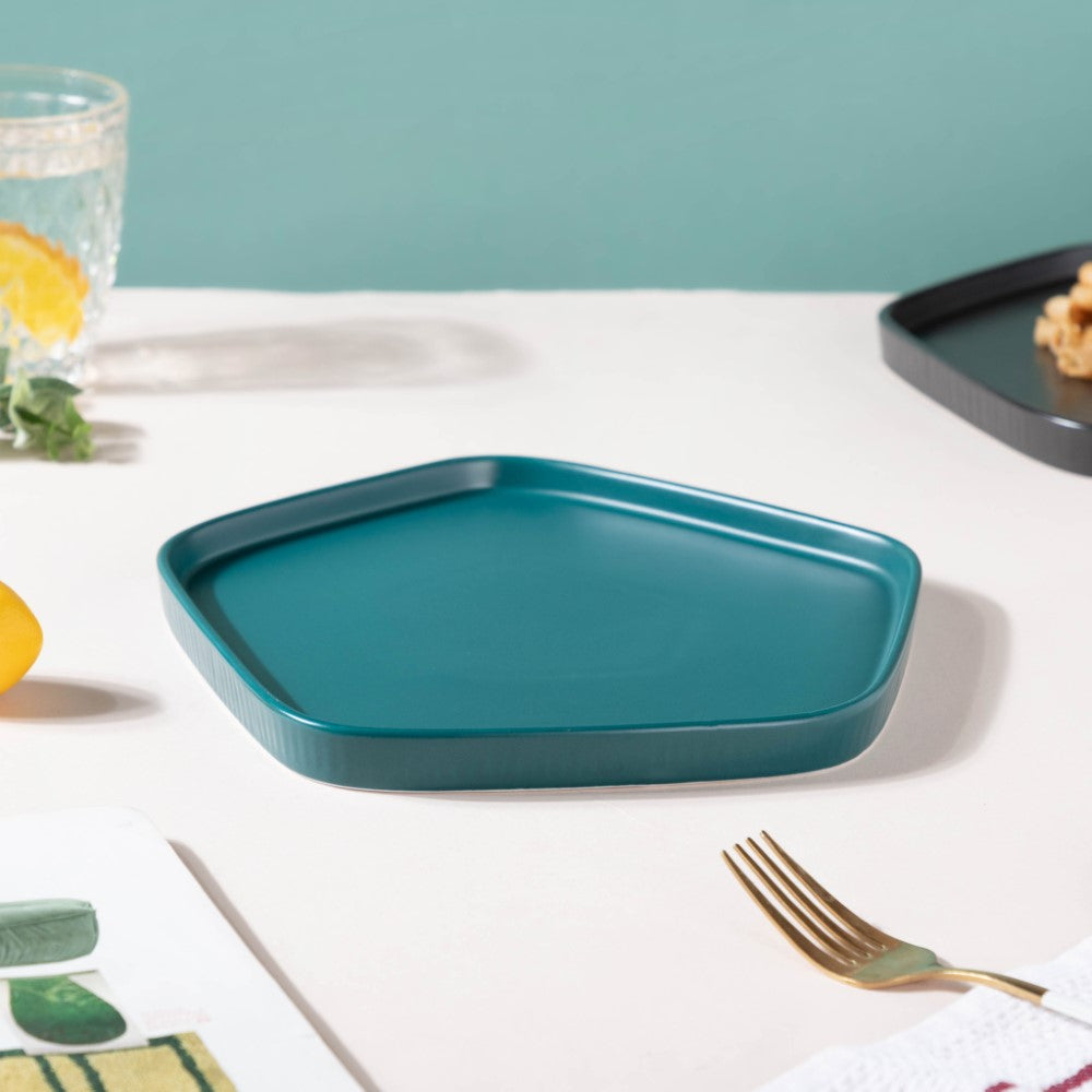 GEOMETRIC Pentagon Plates Nestasia