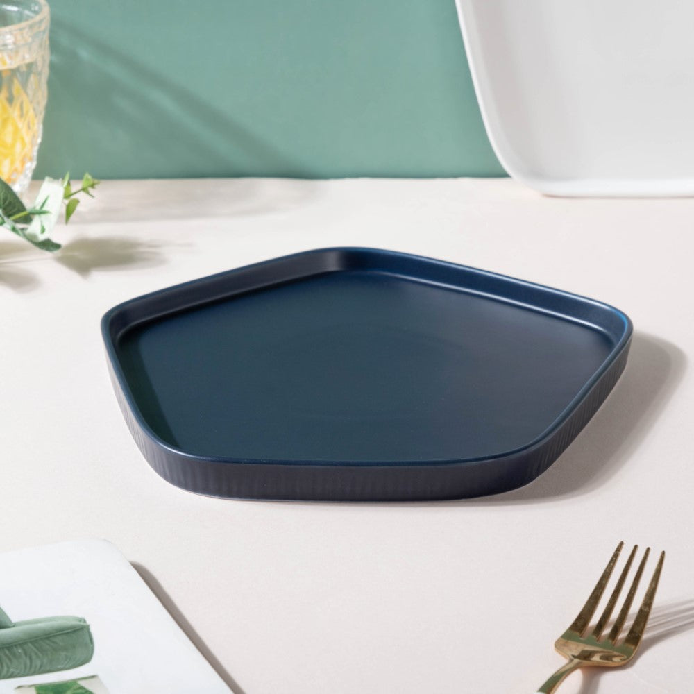 GEOMETRIC Pentagon Plates Nestasia