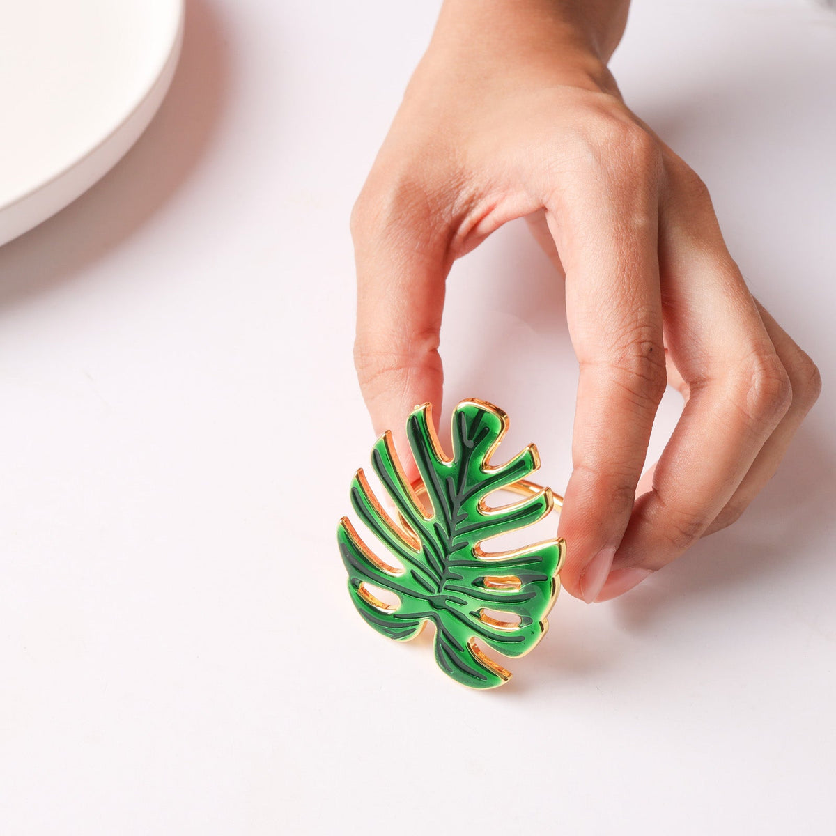 Gold Leaf Napkin Ring Nestasia