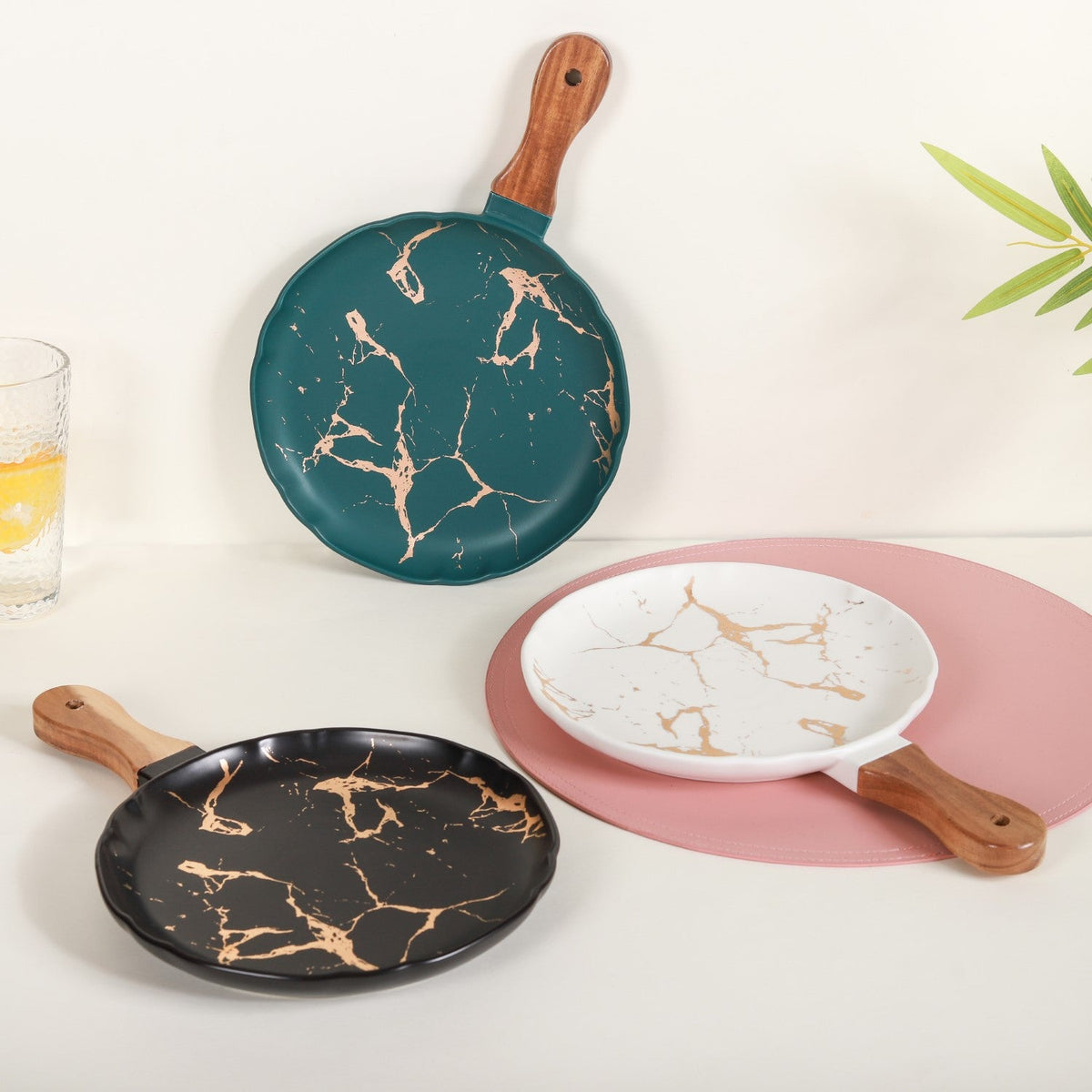 Marble Textured Serving Plate Nestasia