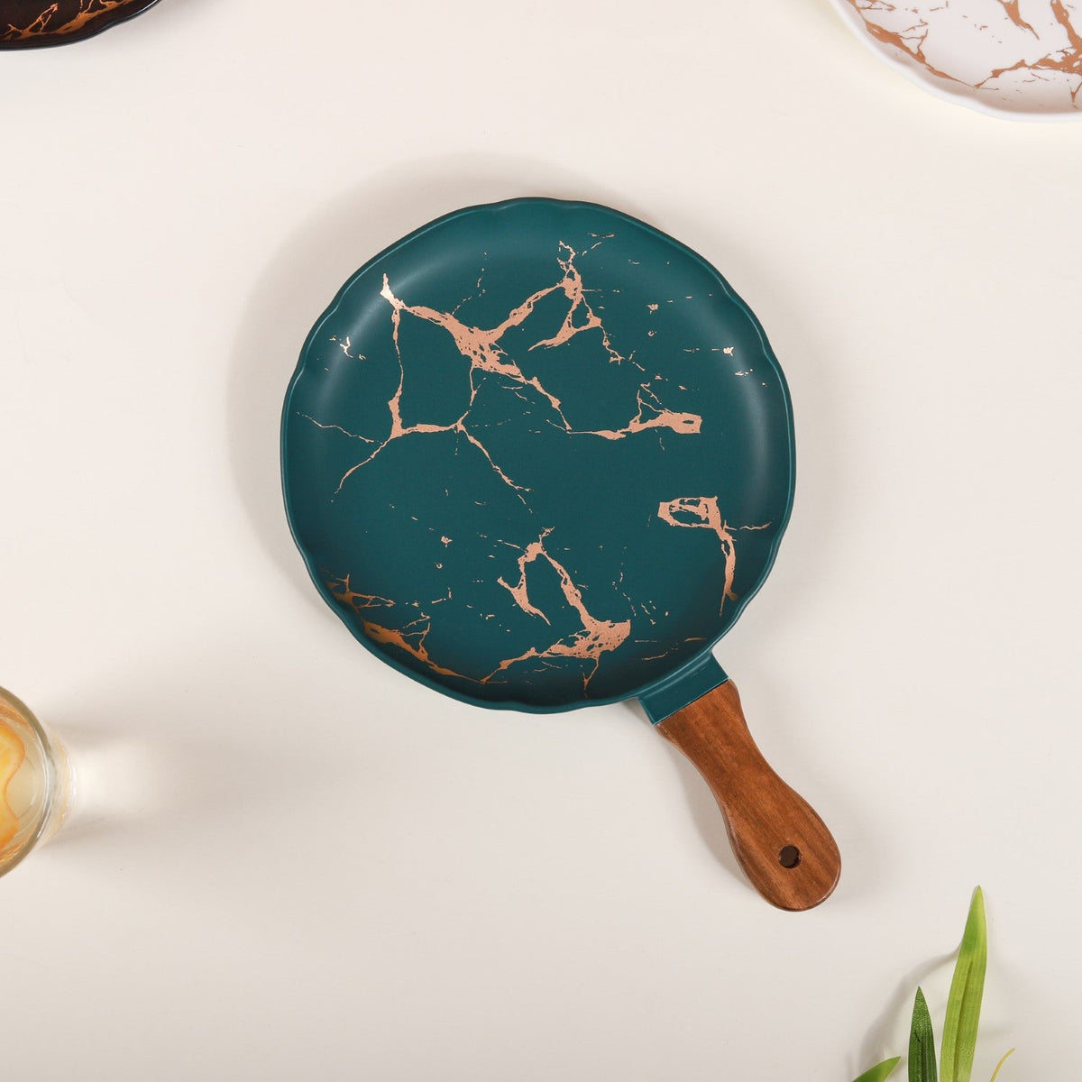 Marble Textured Serving Plate Nestasia
