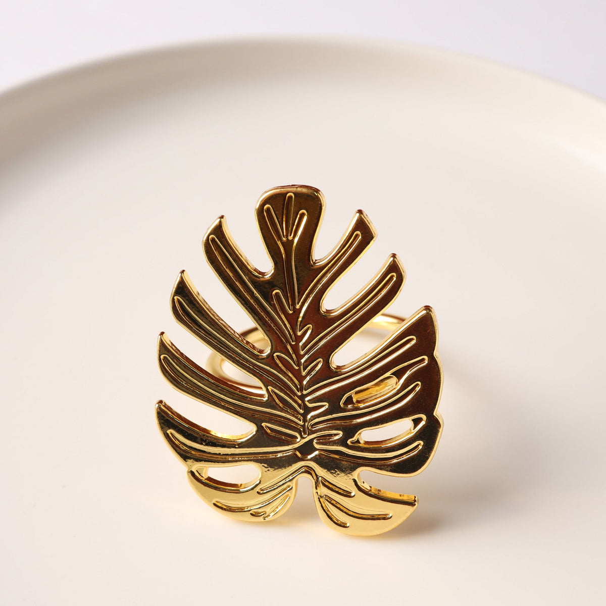 Gold Leaf Napkin Ring Nestasia
