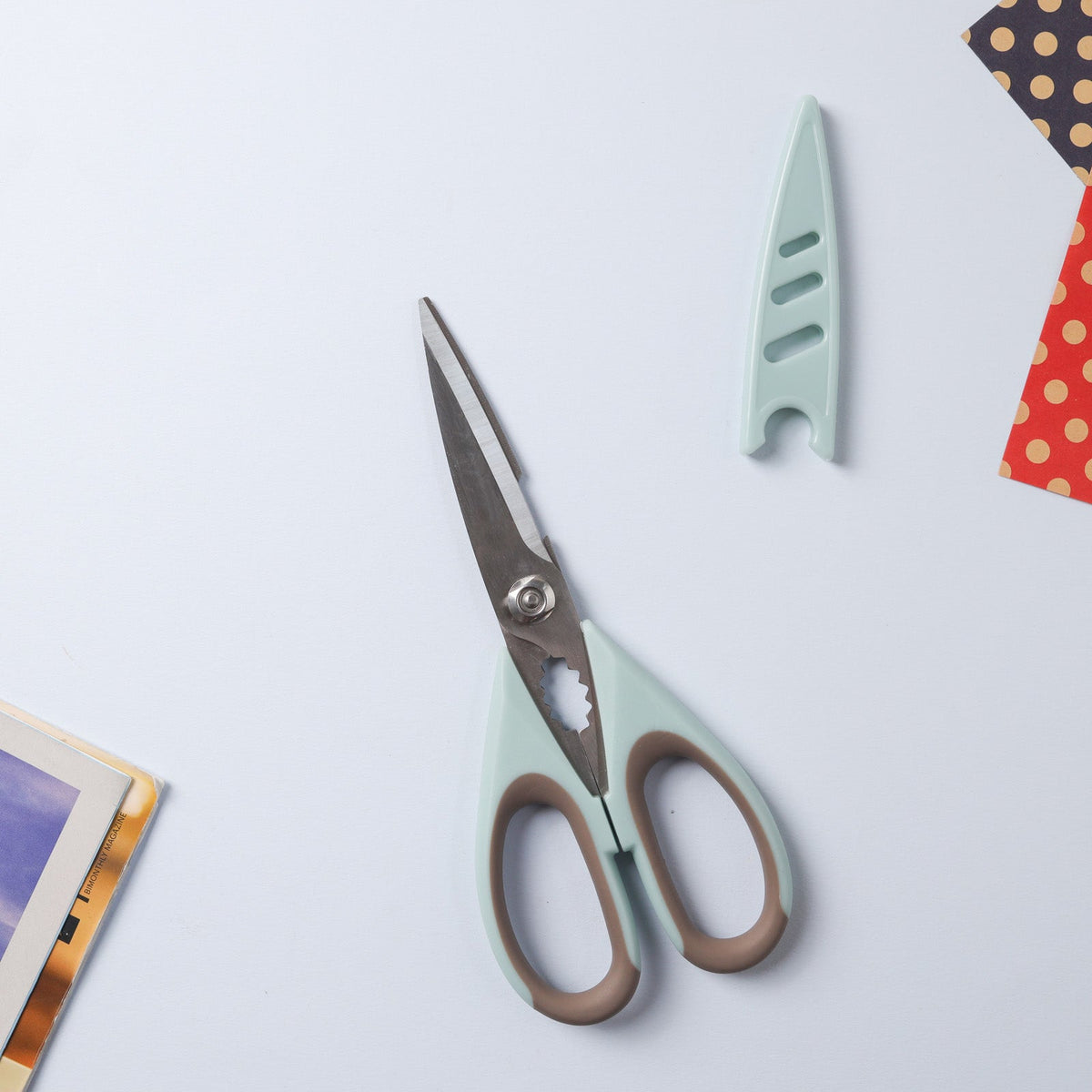 Scissors Pair Nestasia
