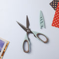 Scissors Pair Nestasia