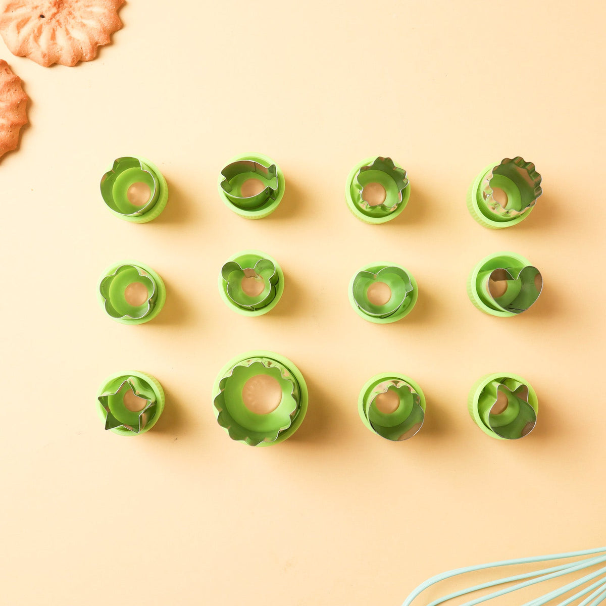 Shape Cutters Set Green Nestasia