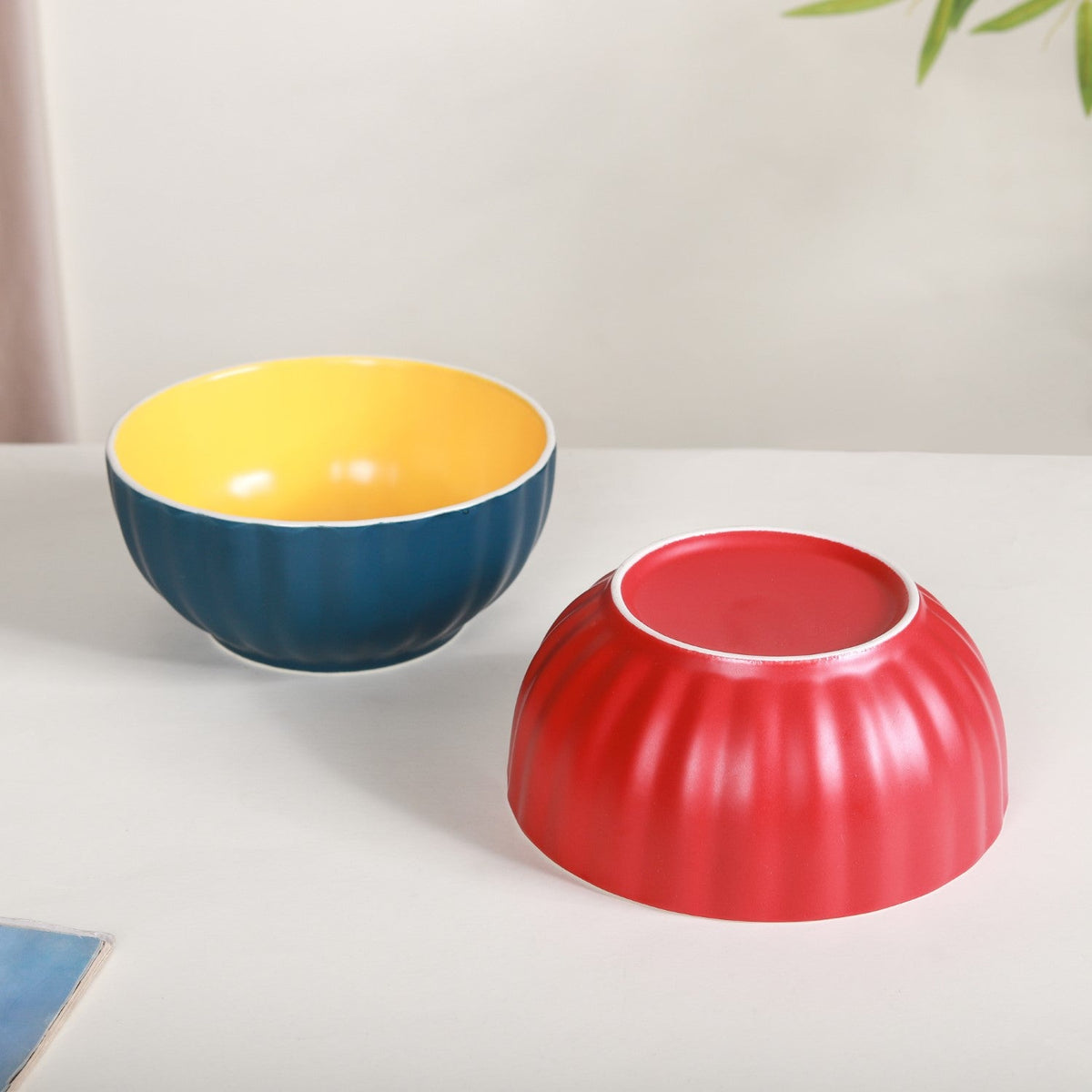 Chrome Serving Bowl Nestasia