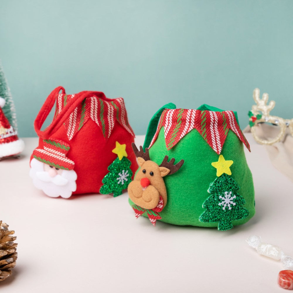 Christmas Santa Quirky Gift Bag Red 7 Inch Nestasia