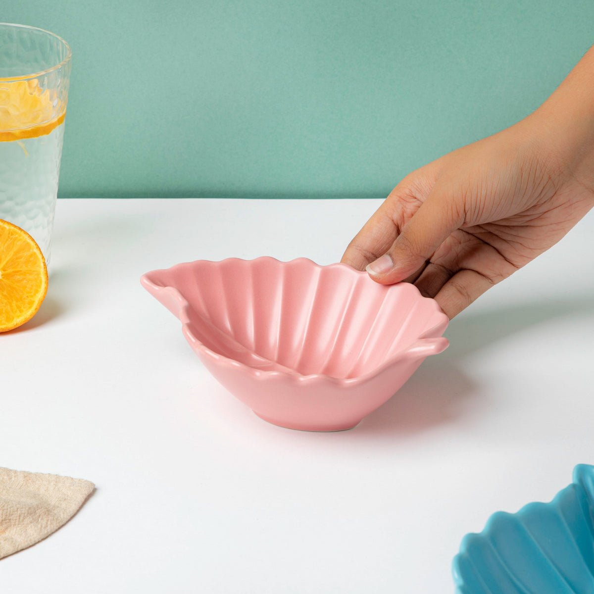 Pretty Pink Leaf Snack Bowl 6 Inch 200 ml Nestasia
