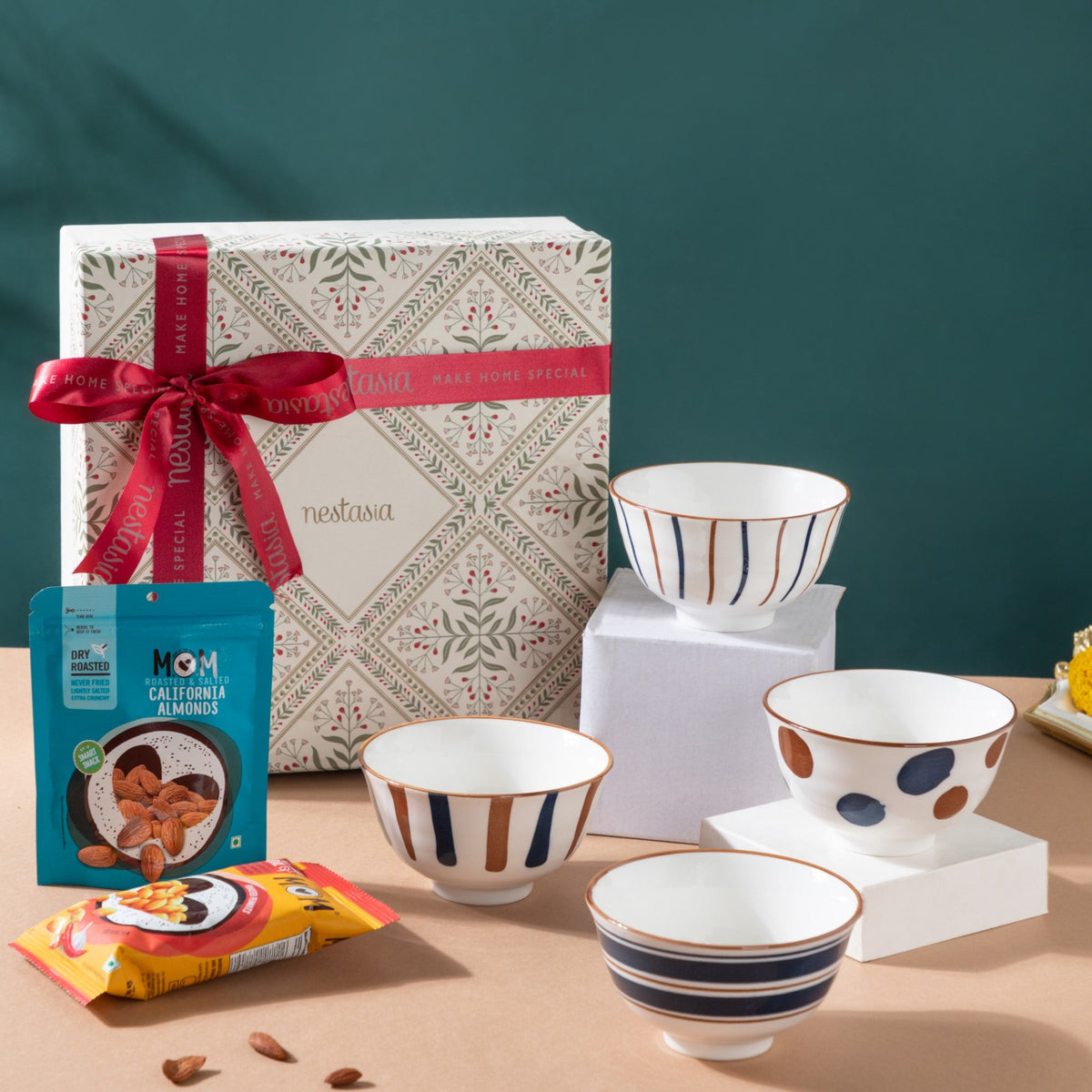 Festive Raksha Bandhan Gift Box Set Of 5 Nestasia
