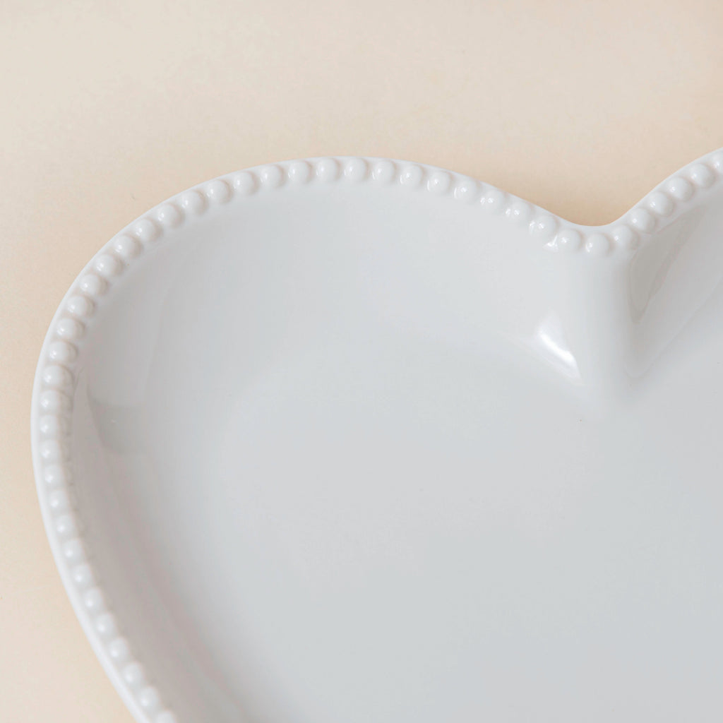 Snow White Heart Snack Plate Nestasia