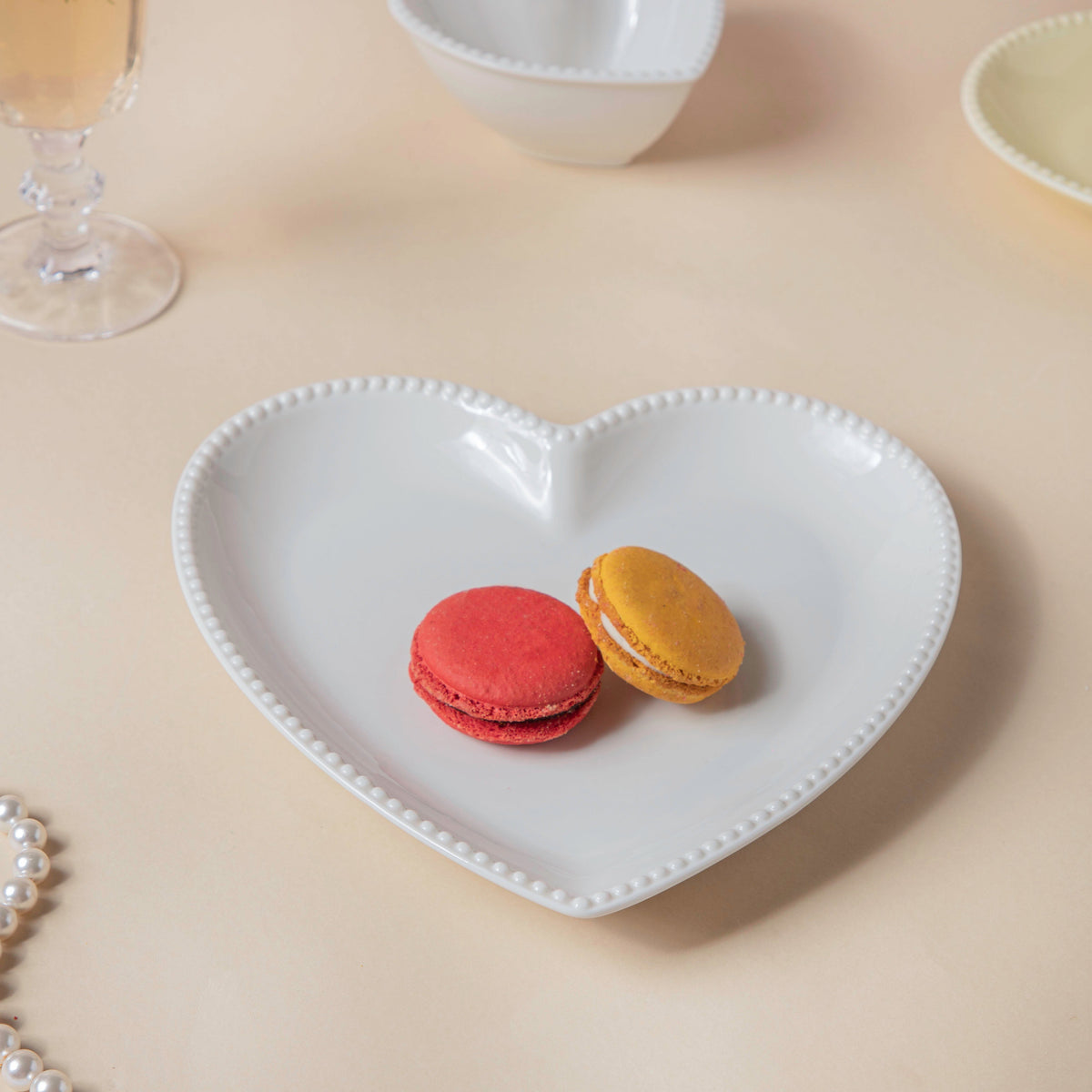 Snow White Heart Snack Plate Nestasia