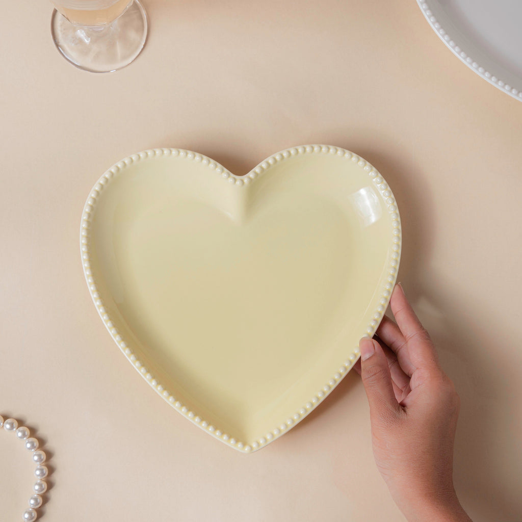 Heart Snack Plate Pastel Yellow Nestasia
