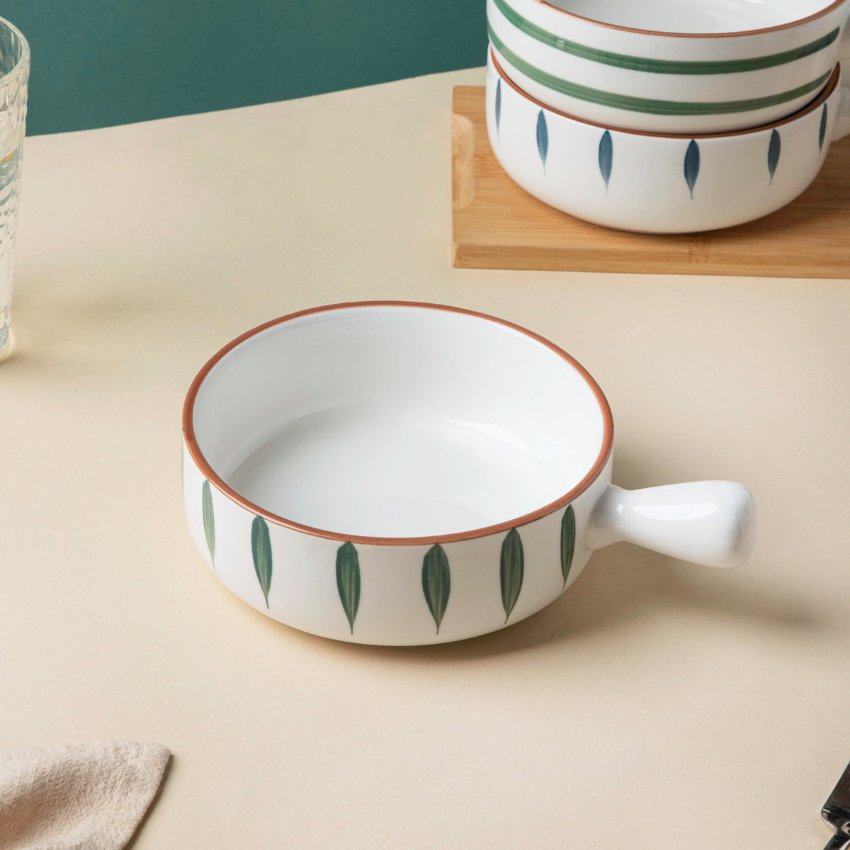 Teardrop Baking Bowl With Handle Green Nestasia