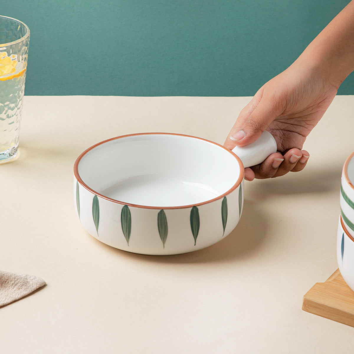 Teardrop Baking Bowl With Handle Green Nestasia