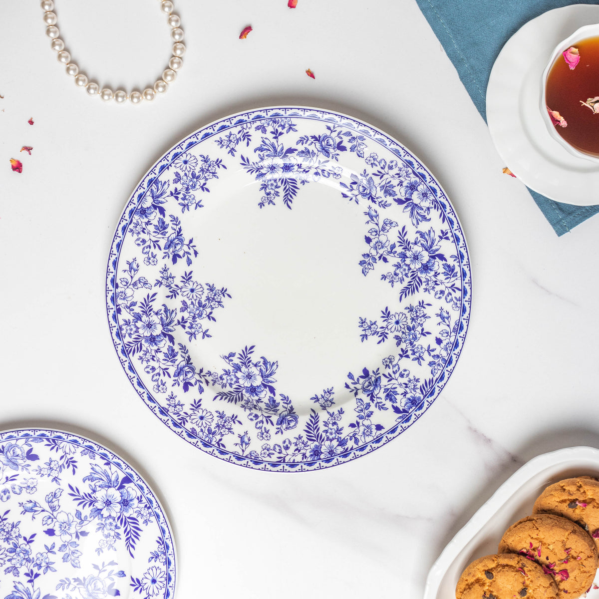 Riona Floral Dinner Plate Blue And White 10 Inch Nestasia