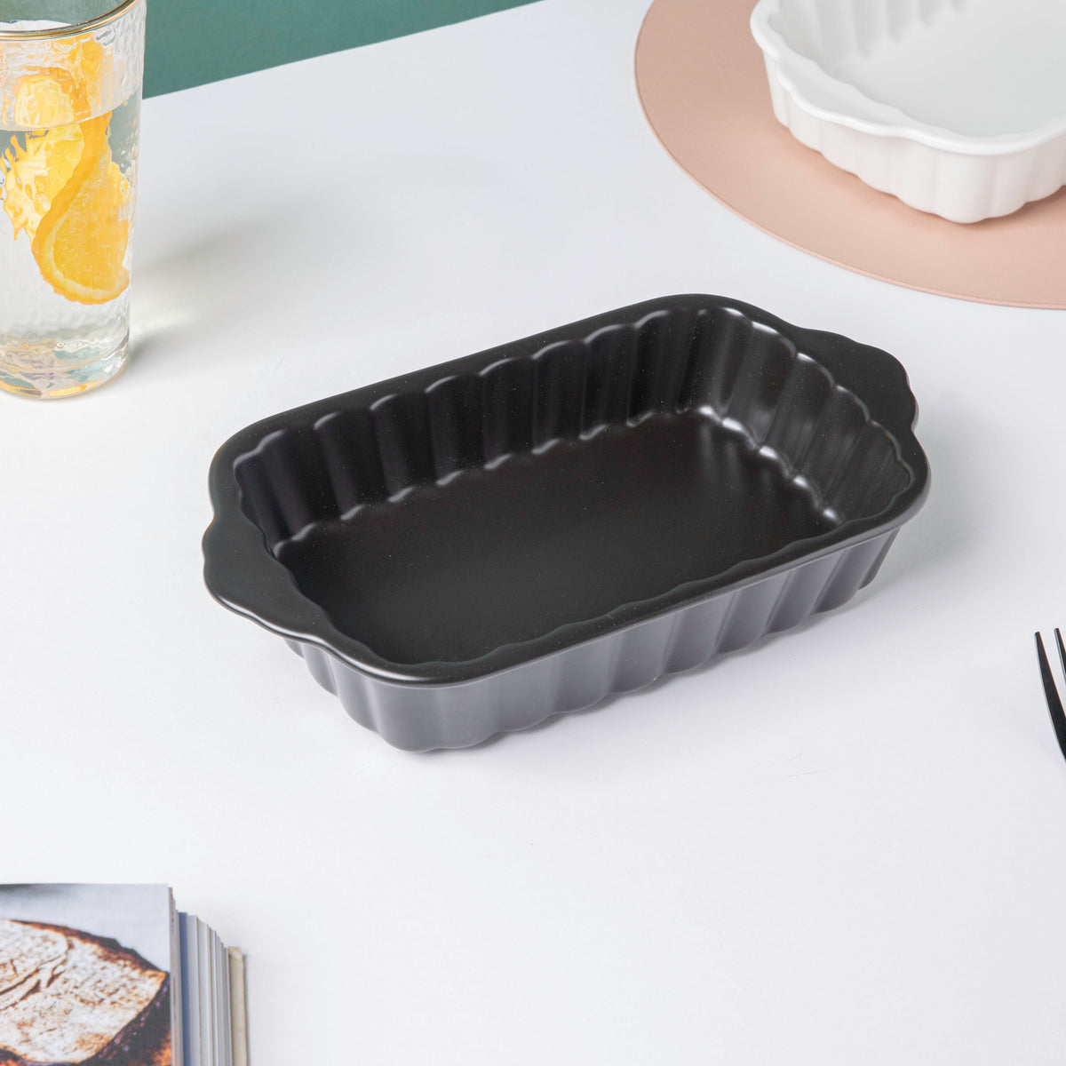 Black Berry Textured Baking Tray 7 Inch Nestasia