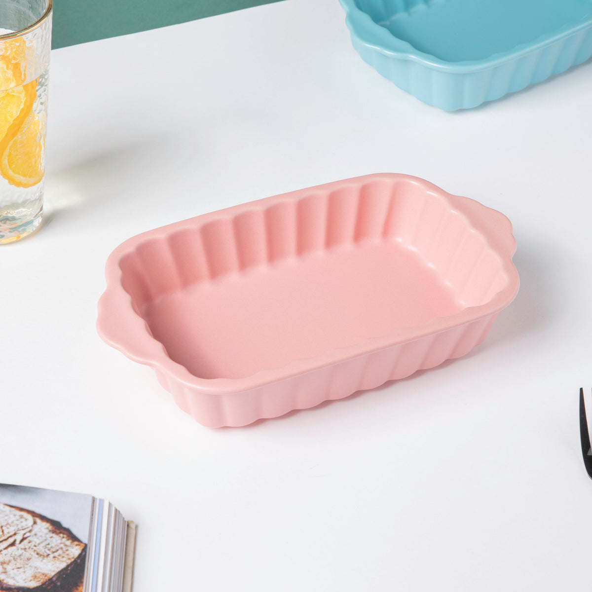 Very Berry Textured Baking Tray 7 Inch Nestasia