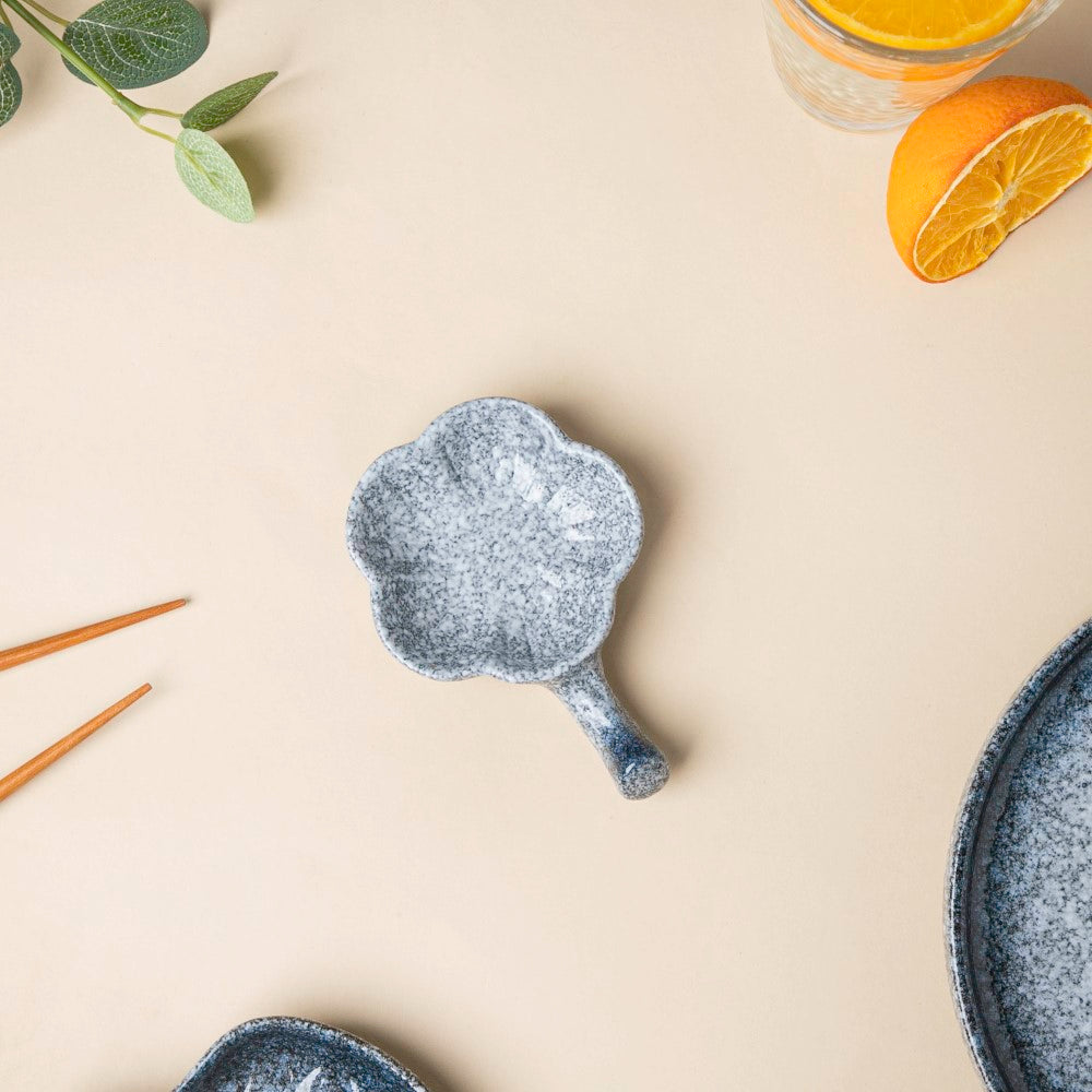 Pebble Glazed Dip Bowl With Chopsticks Rest Nestasia
