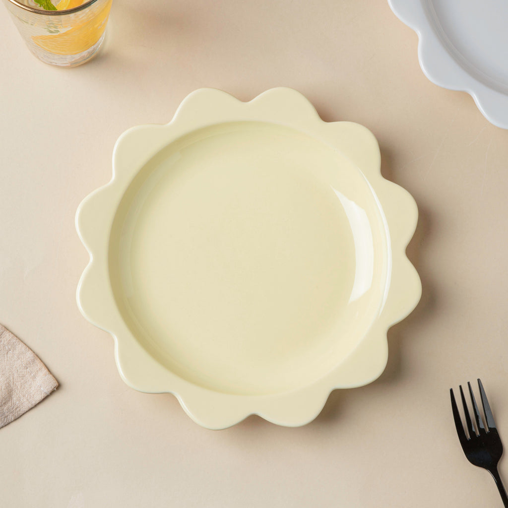 Rosette Ceramic Snack Plate Pastel Yellow 8.5 Inch Nestasia