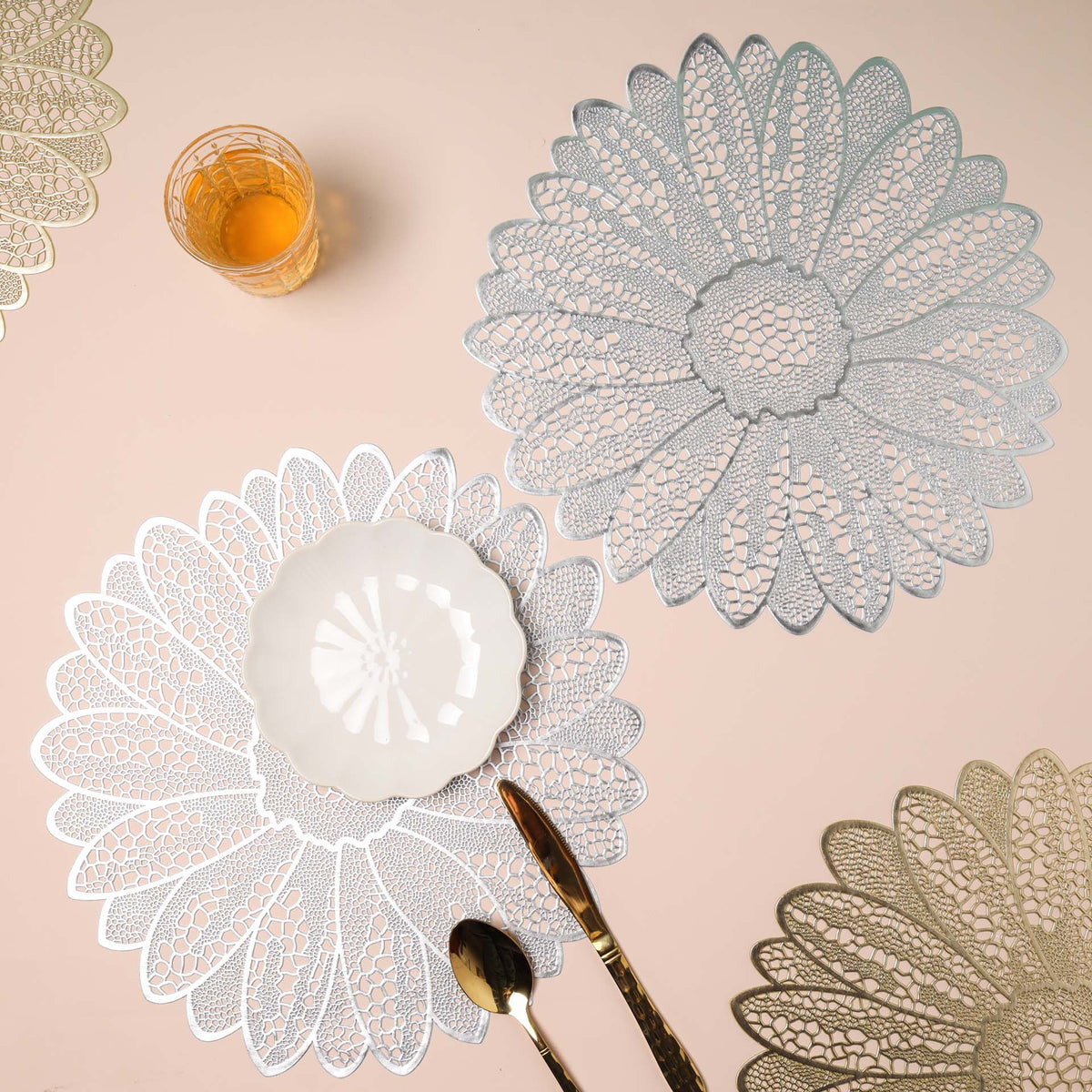 PVC Floral Placemat Set of 2 Nestasia