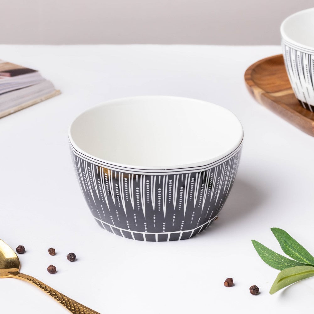 Philocaly Linear Patterned Soup Bowl Black 250 ml Nestasia