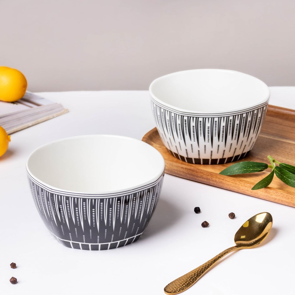 Philocaly Linear Patterned Soup Bowl Black 250 ml Nestasia