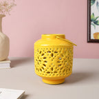Metal Lantern Yellow Nestasia