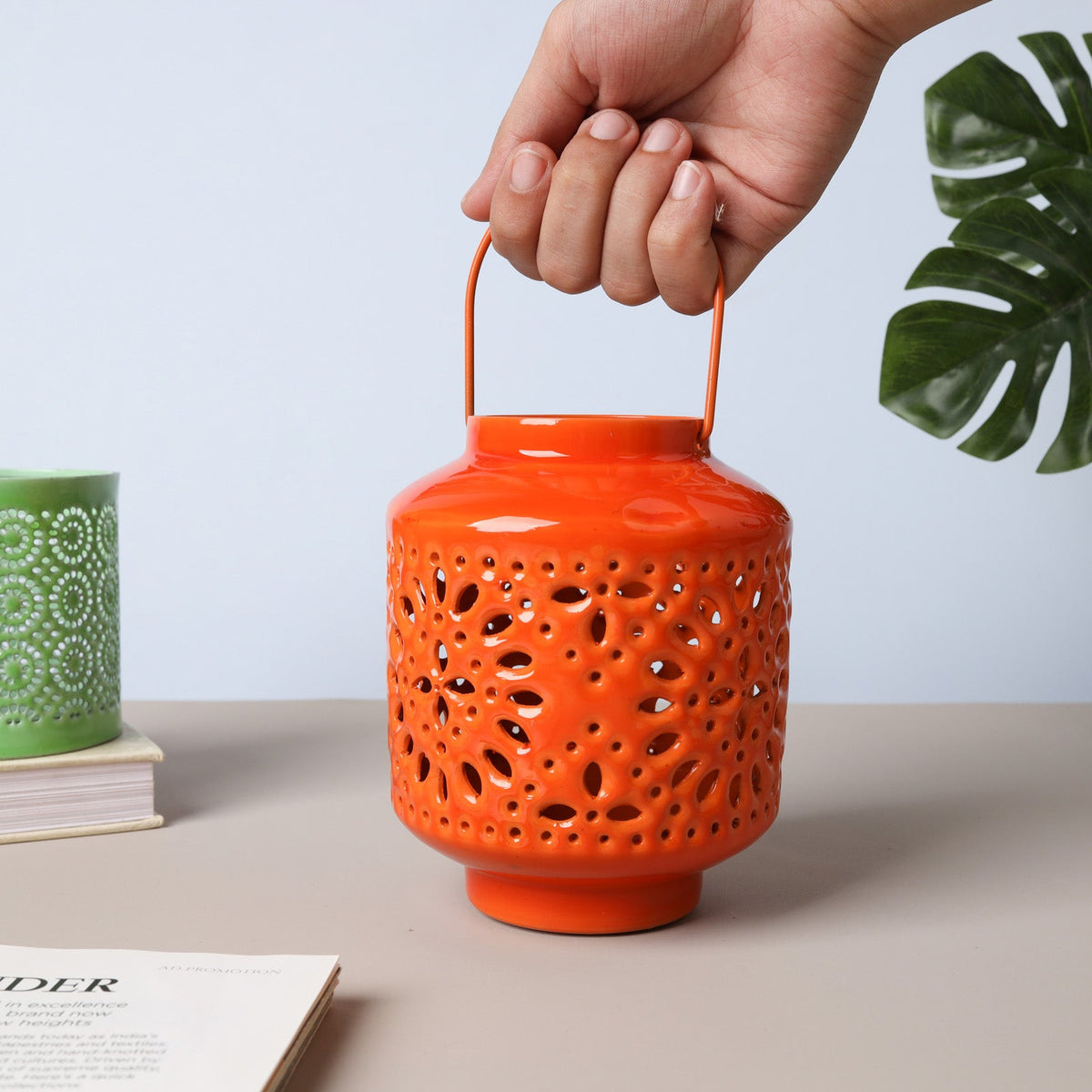 Metal Lantern Orange Nestasia