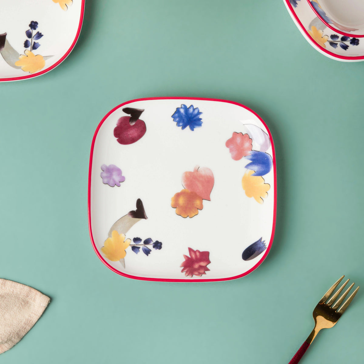 Florista 29 Piece Dinner Set for 6 Nestasia