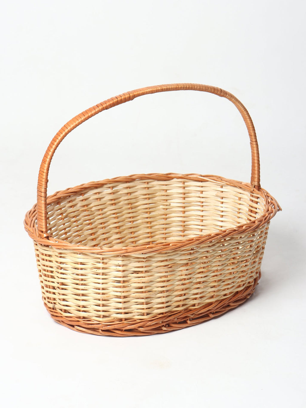 Handwoven Wicker Gift Hamper Basket for Fruits, Snacks, and Home Gifting
