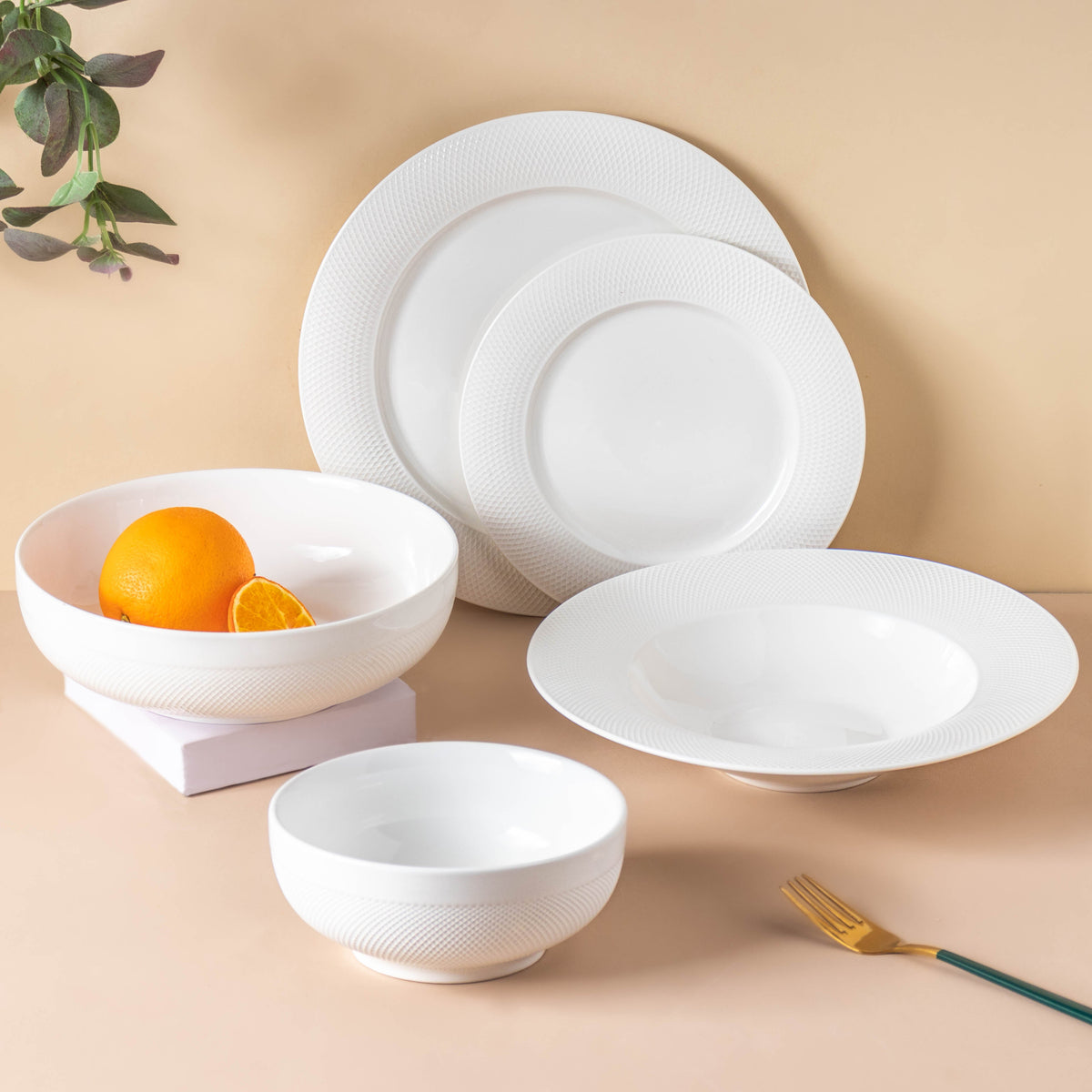 Riona Textured Ceramic Dinner Plate White 10 Inch Nestasia