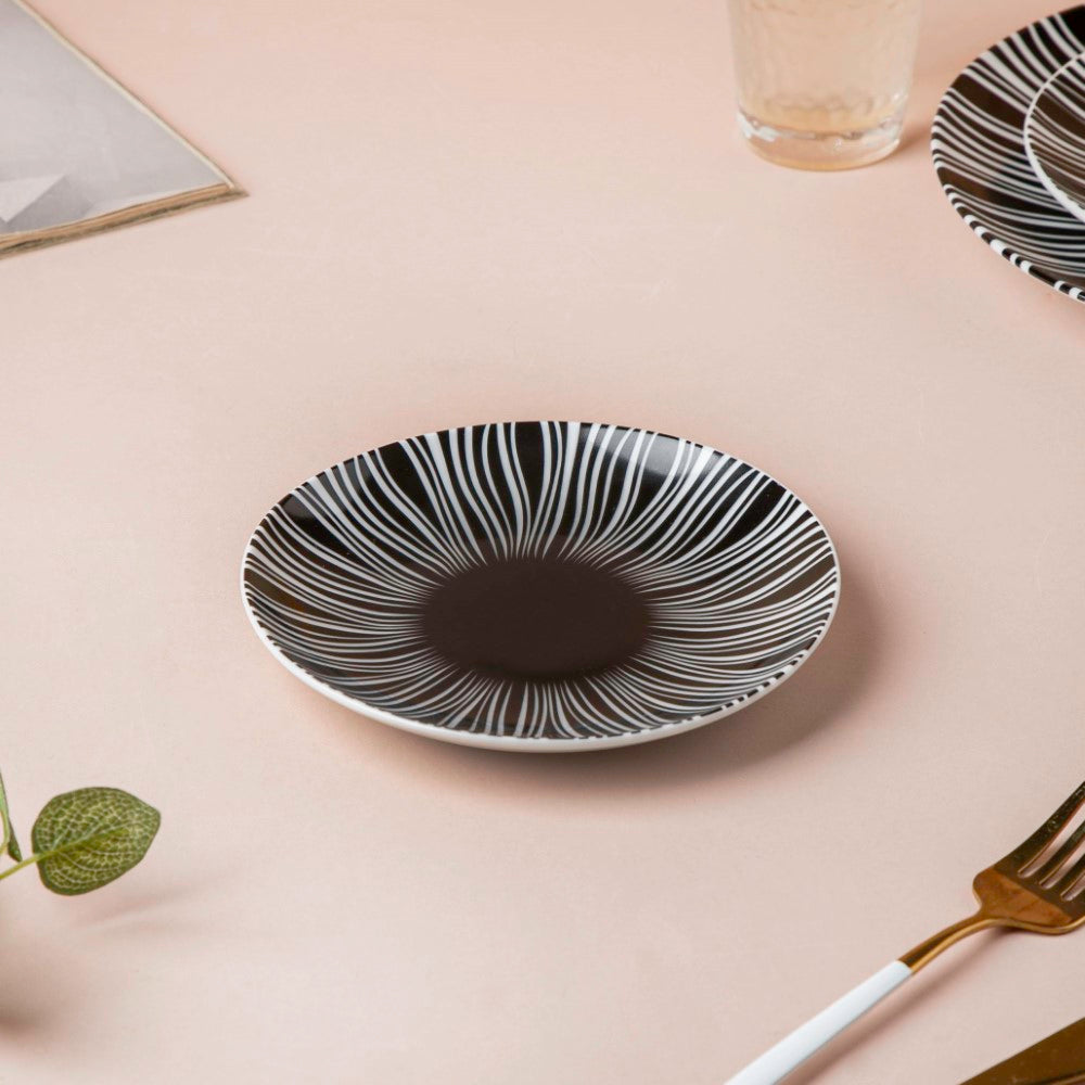 La Mode Printed Ceramic Dessert Plate Black 6 Inch Nestasia