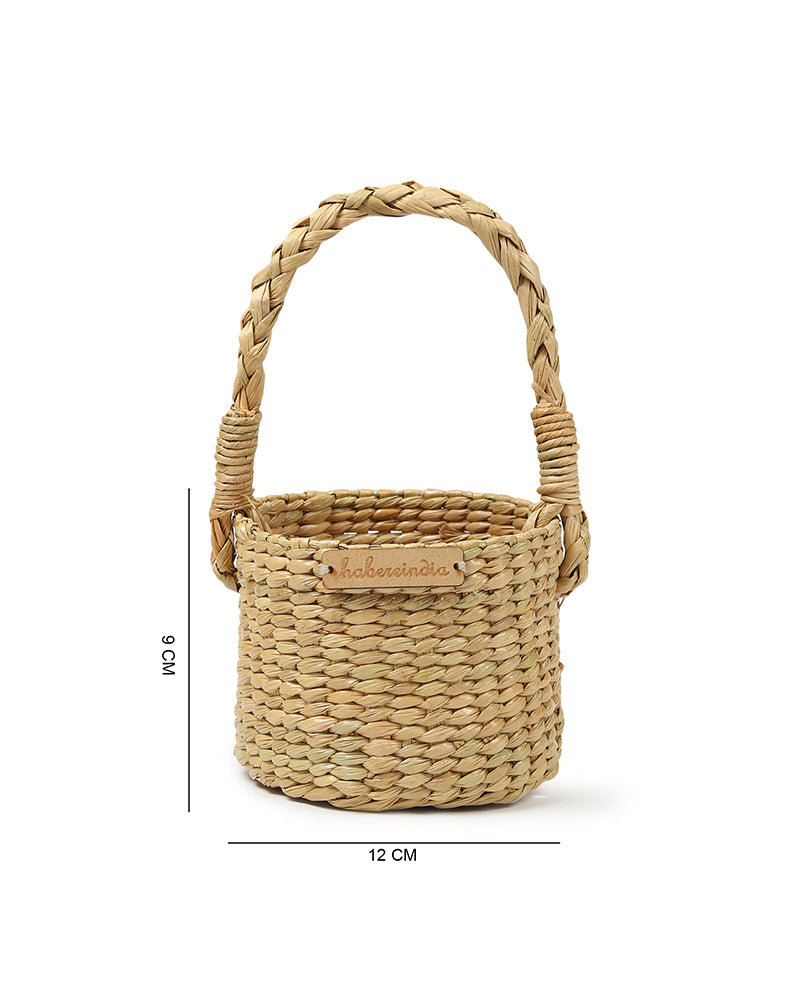 Round Seagrass Gift Hamper Basket, Decorative Fruit Storage