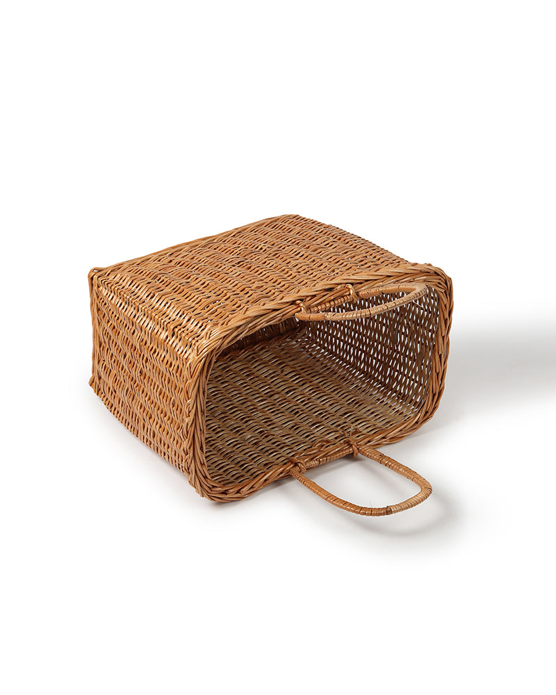 Artisan Wicker Picnic Basket for Family Outings, Lunch & Travel Adventures