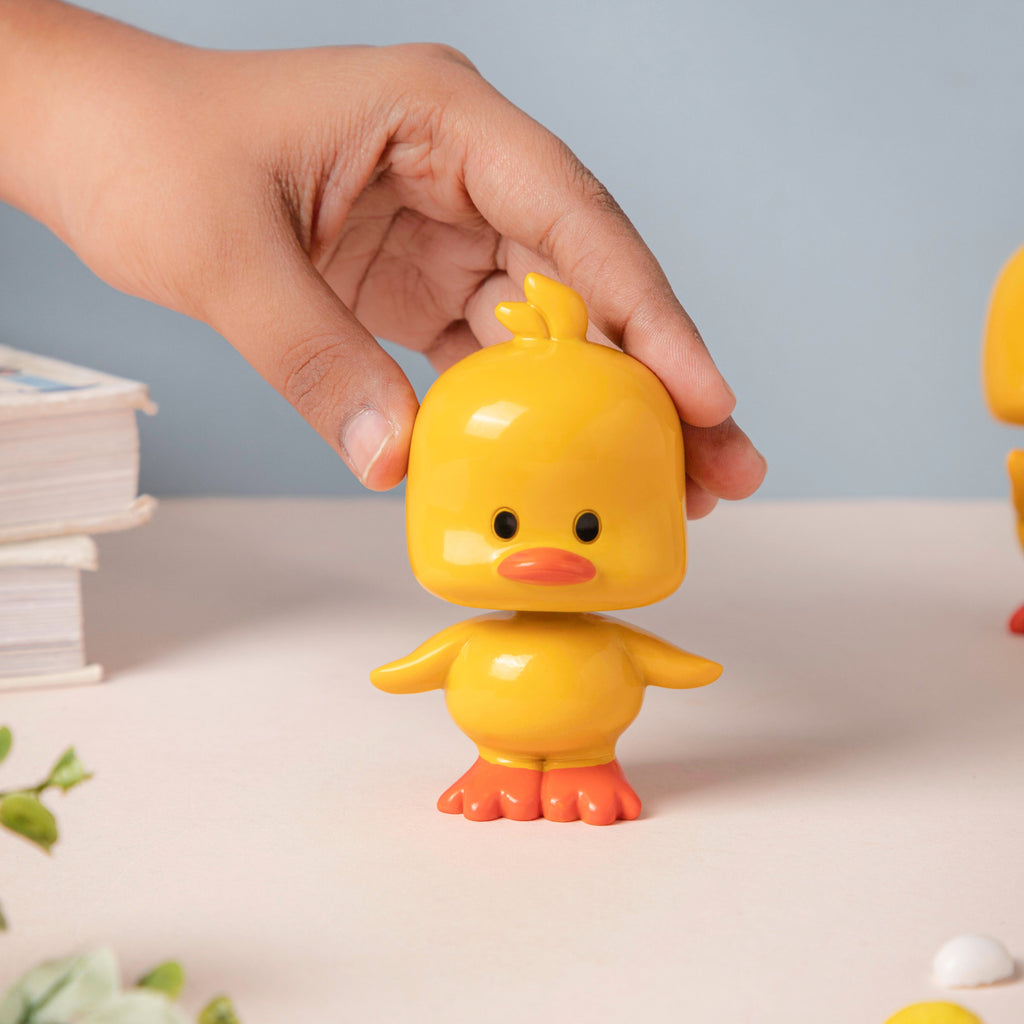 Ducky Bobble Head Car Showpiece Nestasia