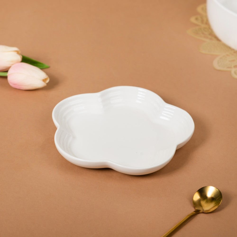 Moon White Daisy Dessert Plate 6 Inch Nestasia