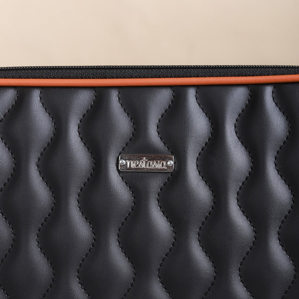 Black Laptop Sleeve Nestasia