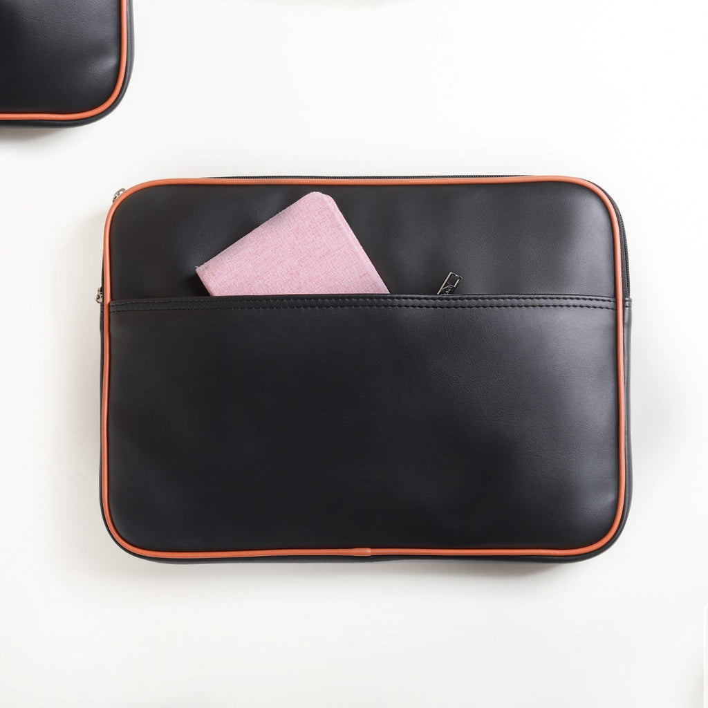 Black Laptop Sleeve Nestasia