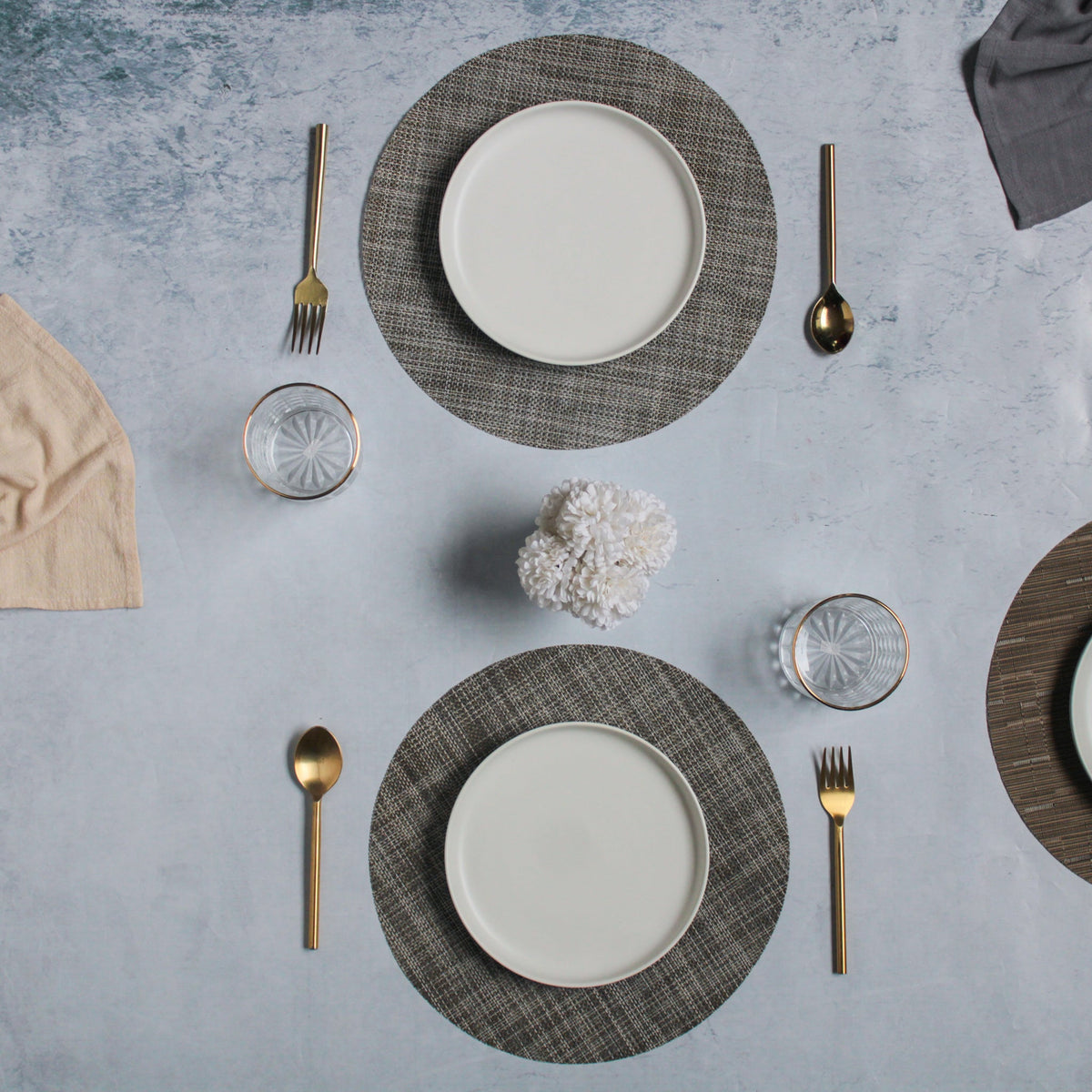 Round Placemat Dark Grey Set of 4 Nestasia