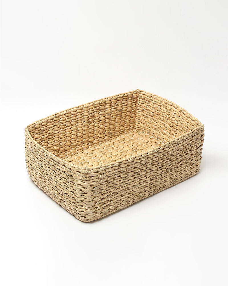 Eco-Friendly Seagrass Tray for Multipurpose Storage and Tabletop Display