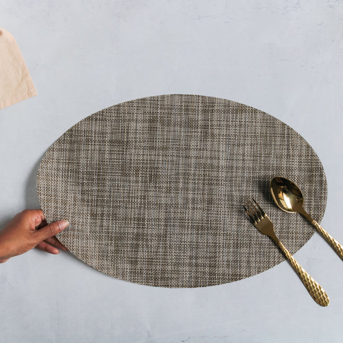 Oval Table Mat Brown Set of 2 Nestasia