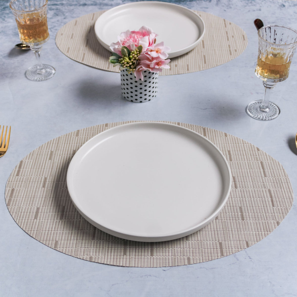Oval Table Mat Beige Set of 2 Nestasia