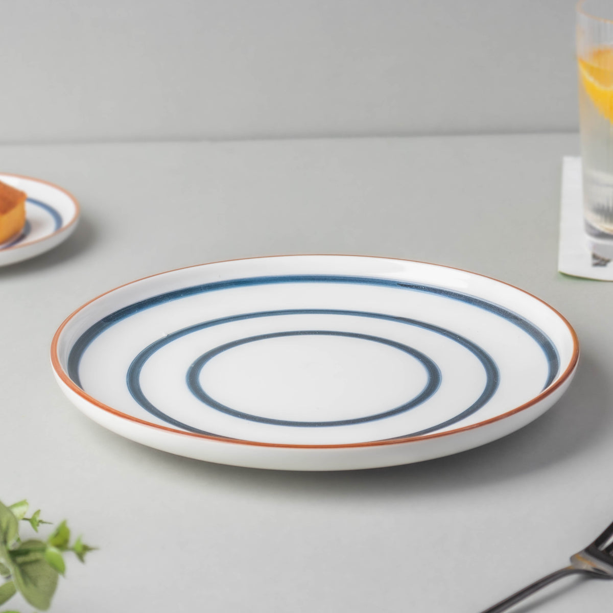 Spiral Dinner Plate Blue 10 Inch Nestasia