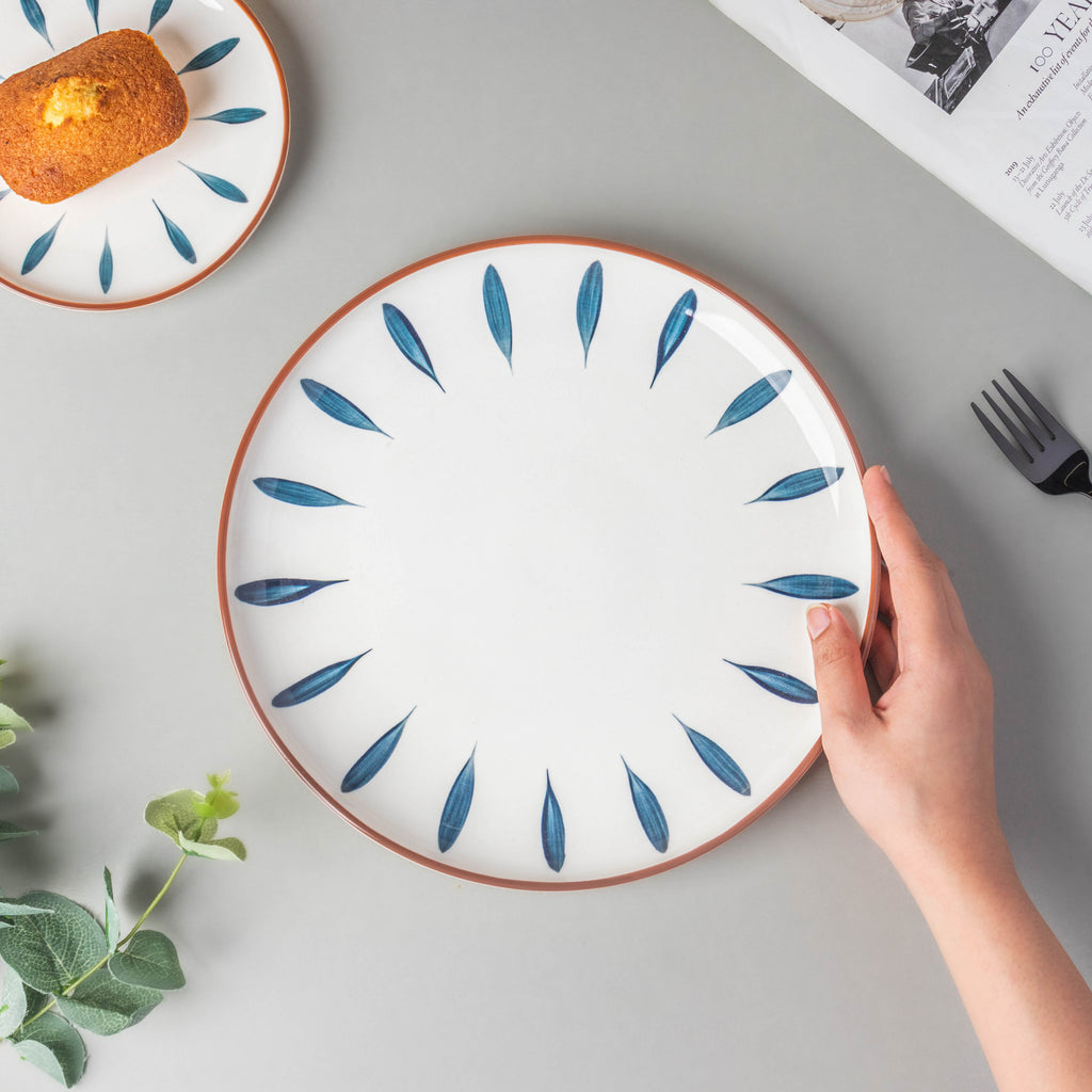 Teardrop Dinner Plate Blue 10 Inch Nestasia