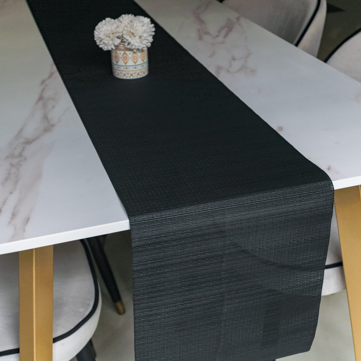 Solid Table Runner Nestasia