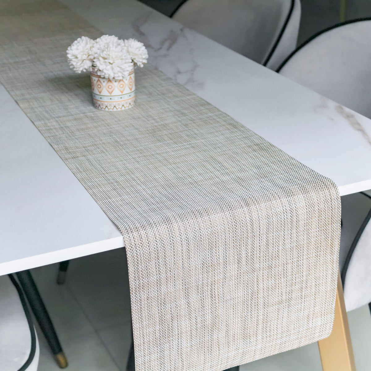 Solid Table Runner Nestasia