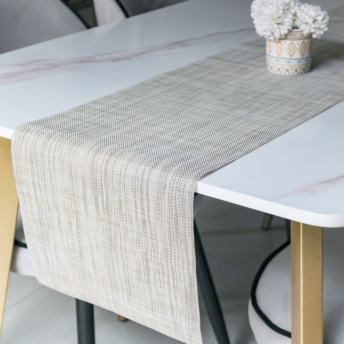 Solid Table Runner Nestasia