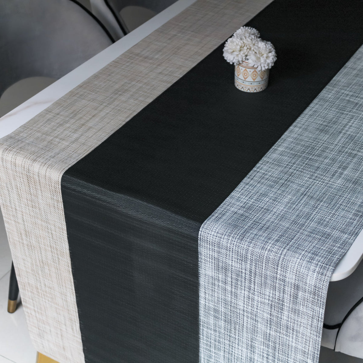 Solid Table Runner Nestasia