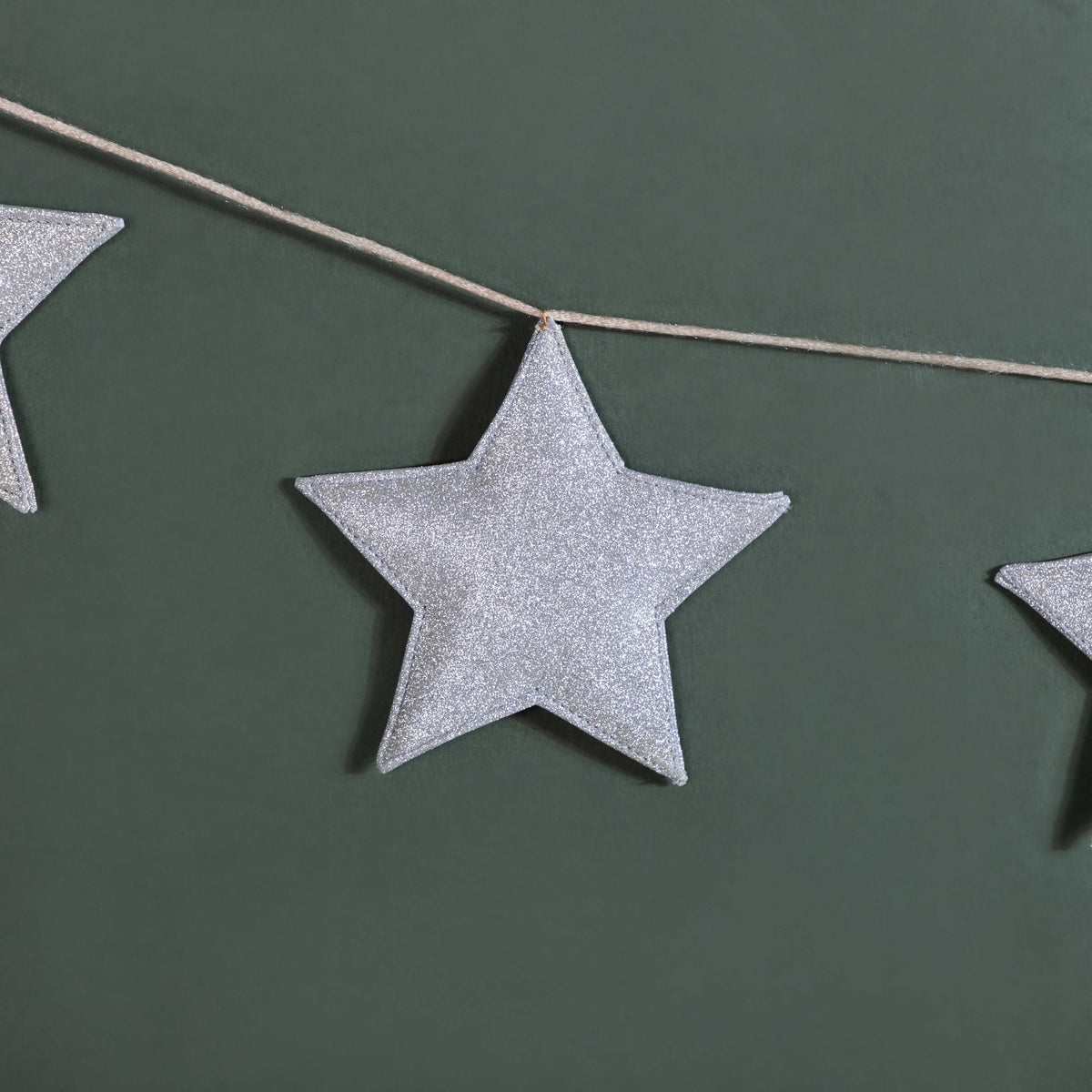 Festive Shimmery Star Bunting Silver 98 Inch Nestasia
