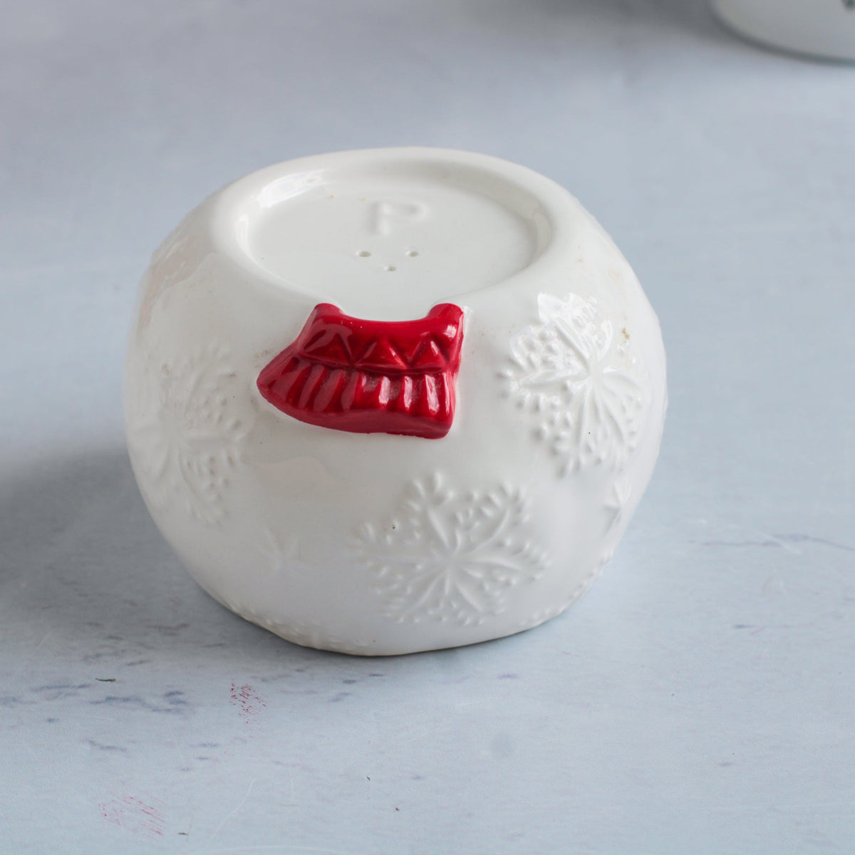 Ceramic Salt And Pepper Shaker Nestasia